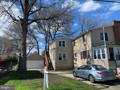 1127 Walnut St, Darby, PA 19023 - photo 2