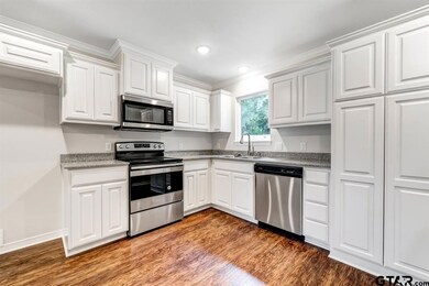 2220 2220 Walton, Tyler, TX 75701 - photo 4