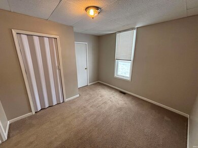 1027 N 10th St, Vincennes, IN 47591 - photo 7