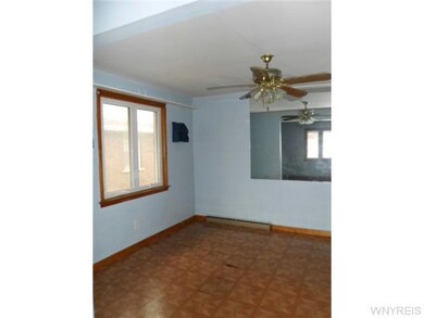 2308 Niagara St, Niagara Falls, NY 14303 - photo 6