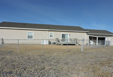 Back Fenced Yard