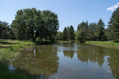 N7931 8th Ave, New Lisbon, WI 53950 - photo 7
