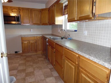 3322 Pa Route 309, North Whitehall Township, PA 18069 - photo 7