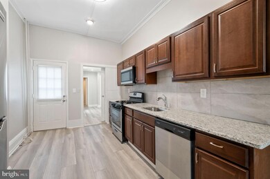 2304 Catharine St unit 1, Philadelphia, PA 19146 - photo 6