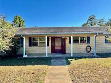 2416 Madison St, Hugo, OK 74743 - photo 3