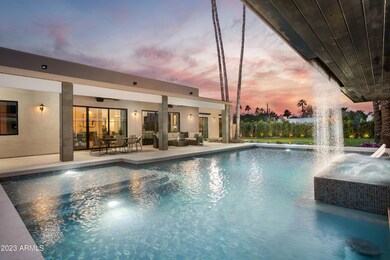 WELCOME HOME TO PARADISE!