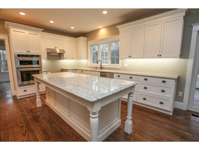 6 Elizabeth Ave, Manchester, NH 03103 - photo 2