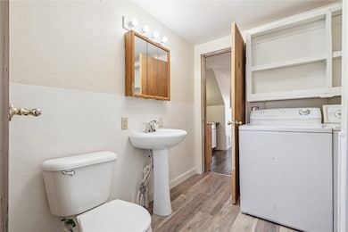 1215 5th Ave, Vinton, IA 52349 - photo 6