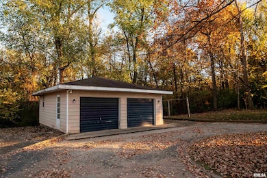 2030 N Boyd Ave, Peoria, IL 61604 - photo 5