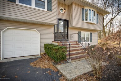7 Tara Dr, Matawan, NJ 07747 - photo 4