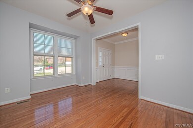 Formal/flex room