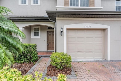 27026 Cool Stream Ln, Wesley Chapel, FL 33544 - photo 2