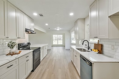 Welcome Home to 3402 Silver Chalice!