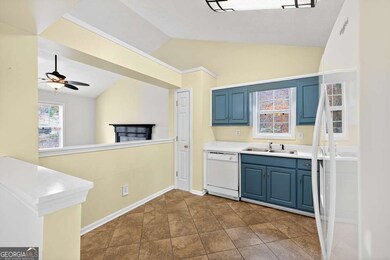 4695 Eucalyptus Way, Flowery Branch, GA 30542 - photo 5