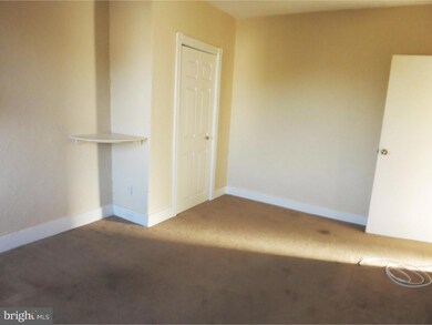 24 N Rigby Ave unit 3RD FL, Lansdowne, PA 19050 - photo 7