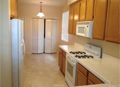 39213 Anchor Bay unit B, Murrieta, CA 92563 - photo 7