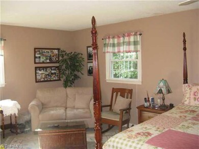 434 Westbury Dr, Asheboro, NC 27205 - photo 6