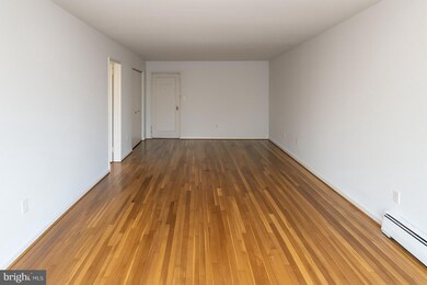 111 Lee Ave unit 301, Takoma Park, MD 20912 - photo 4