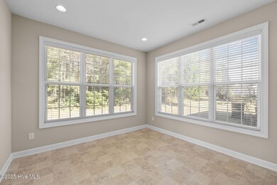 502 Village Green Dr unit B, Morehead City, NC 28557 - photo 6