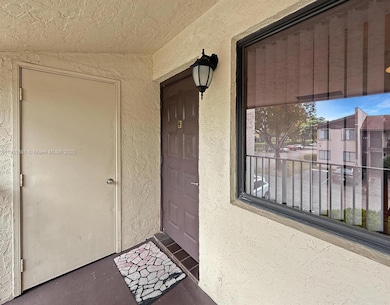 317 W Laurel Dr unit 1408, Margate, FL 33063 - photo 3