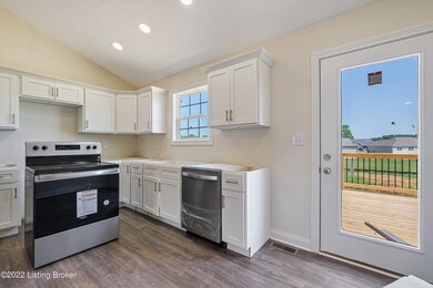 329 Valhalla Trace, Vine Grove, KY 40175 - photo 3