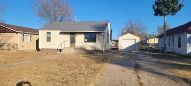 410 S Jefferson St, Hugoton, KS 67951 - photo 2