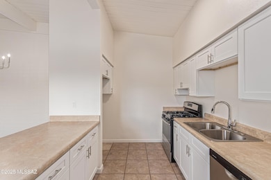 2525 N Alvernon Way unit E6, Tucson, AZ 85712 - photo 5