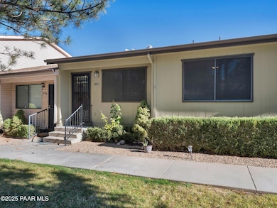 352 Rim Rock Cir unit 2, Prescott, AZ 86303 - photo 2