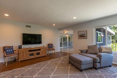 4911 Medina Rd, Woodland Hills, CA 91364 - photo 6