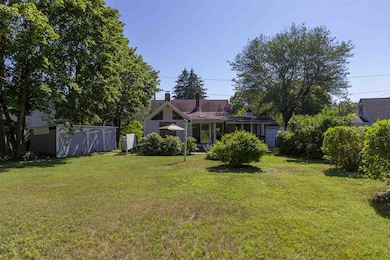 4 Maplecrest St, Newmarket, NH 03857 - photo 3