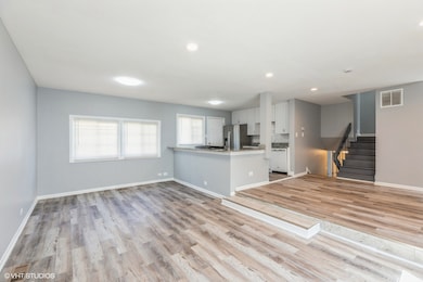 unlisted-address, Hazel Crest, IL 60429 - photo 3