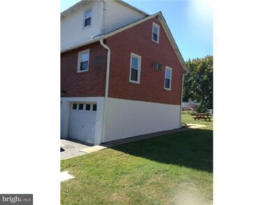 460 Penn St, Pennsburg, PA 18073 - photo 2