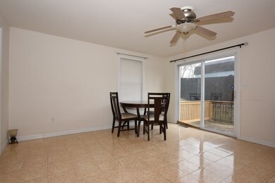 541 Mammoth Rd, Dracut, MA 01826 - photo 6