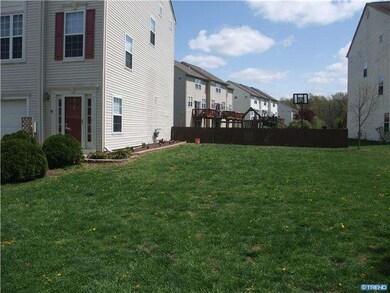 8 Shane Cir, Bear, DE 19701 - photo 2