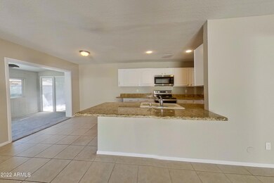 2061 S Rogers Mesa AZ 85202-print-007-00