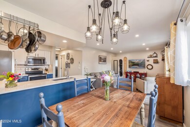 Juniper Hill Condo W103 05