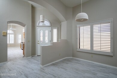 Entry & Dining Area