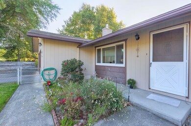 4-web-or-mls-2820-florer-dr