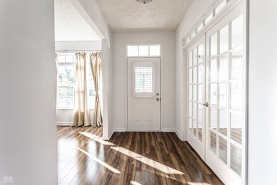 11244 Hearthstone Dr, Fishers, IN 46037 - photo 3