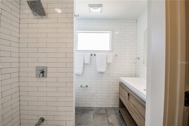 8401 Bayshore Dr, Treasure Island, FL 33706 - photo 7