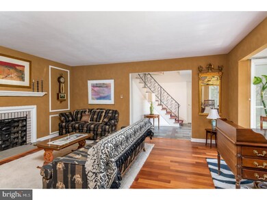 25 Flanders Ln, Reading, PA 19607 - photo 6