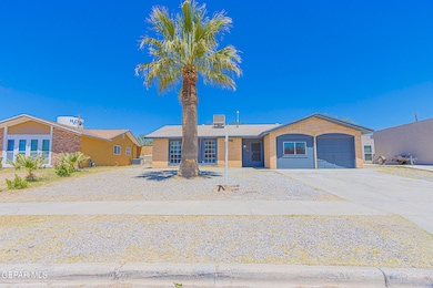 1705 Catham Cir, Horizon City, TX 79928 - photo 2