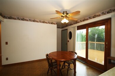 255 Waterman St, Oregon, WI 53575 - photo 4