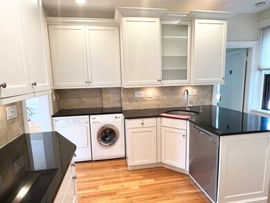 325 Tappan St unit 5, Brookline, MA 02445 - photo 6