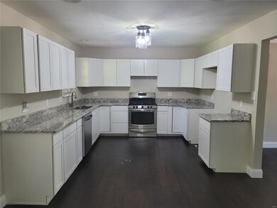 3638 Baumgartner Rd, Saint Louis, MO 63129 - photo 2