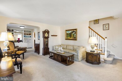 332 Holland St, Crum Lynne, PA 19022 - photo 3