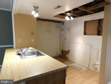 320 Thayer Ct, Newark, DE 19702 - photo 4