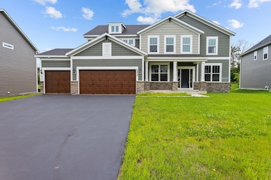 5370 Fountain Ln N, Minneapolis, MN 55446 - photo 2