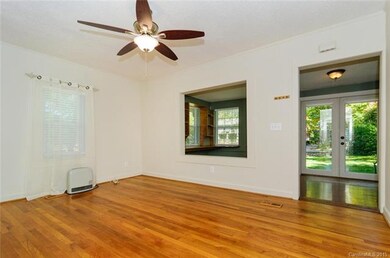 Living Room Looking Towards Front Door