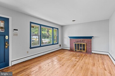 29 E Glenn Rd, Hershey, PA 17033 - photo 3